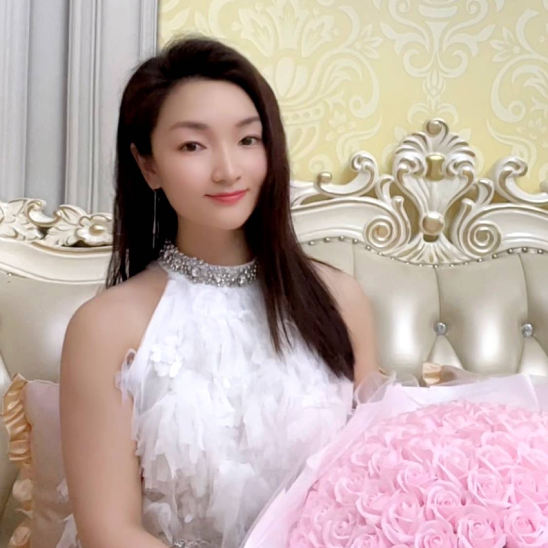 阳光女孩的照片