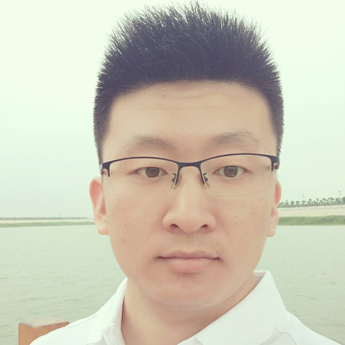 简单丶轩的照片