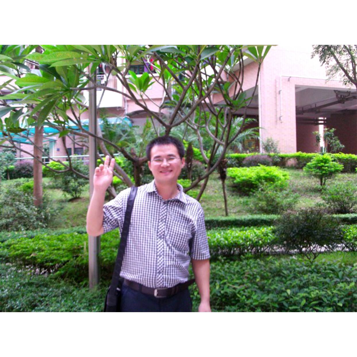 huang 706960的照片