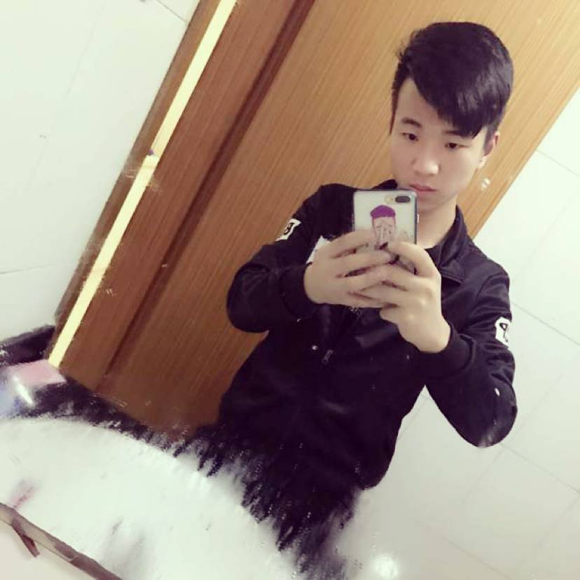 碧蓝与笑靥的照片
