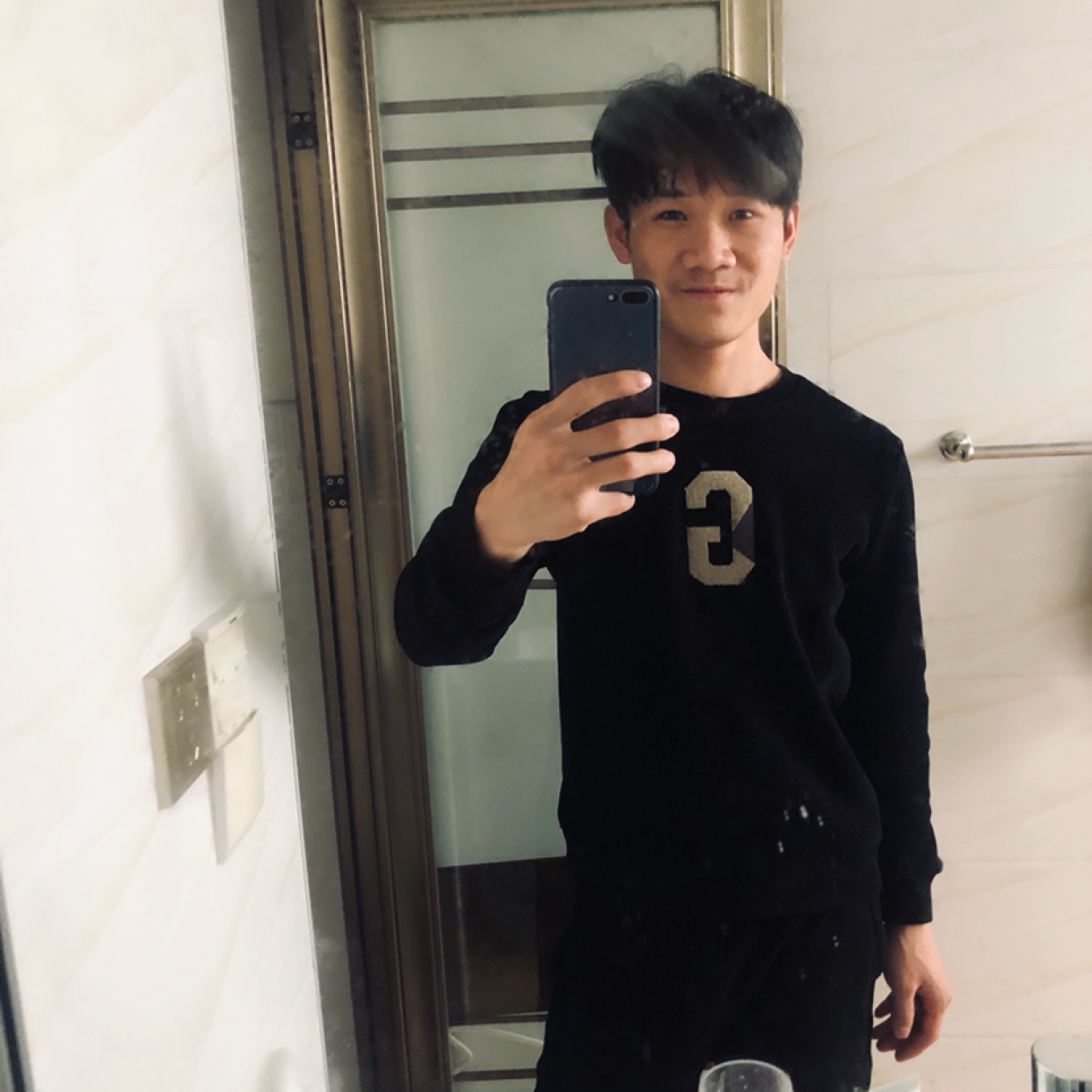 小渐渐的照片