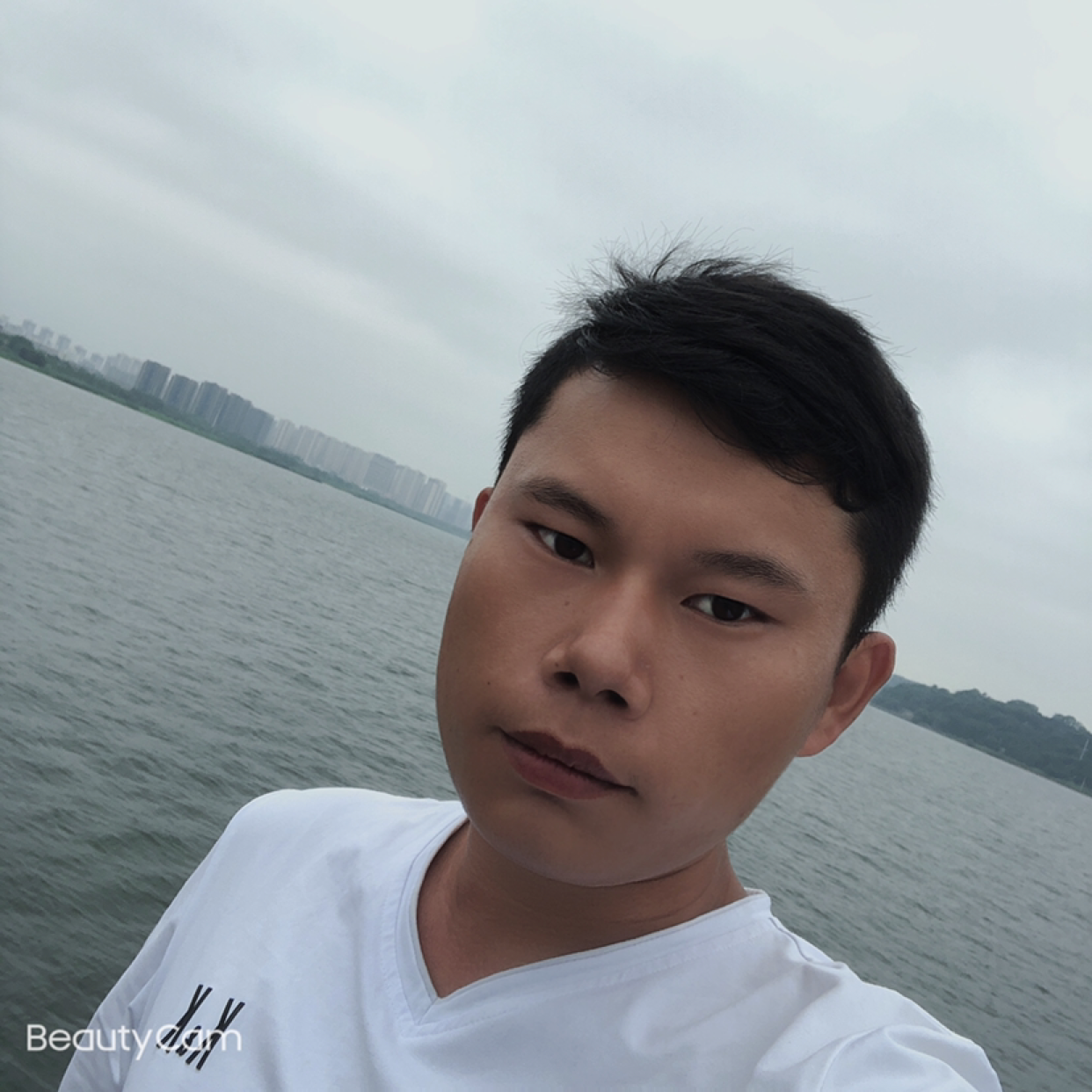 美好与兮颜的照片