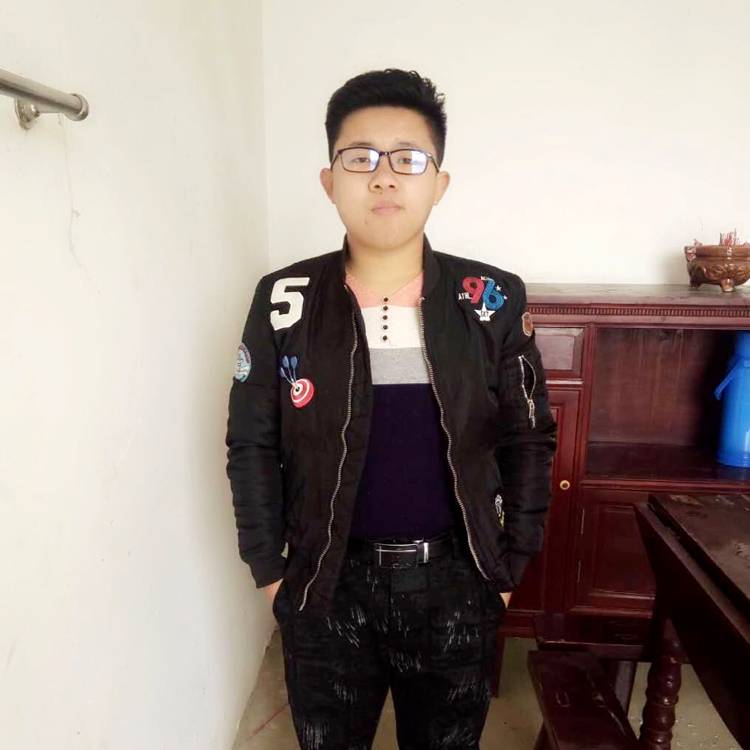 小鸡—的照片