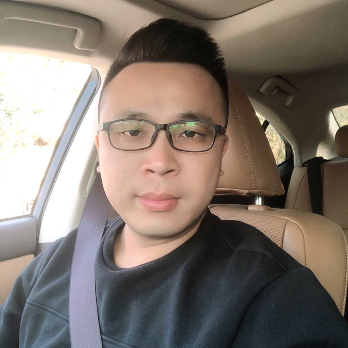 Francis新的照片
