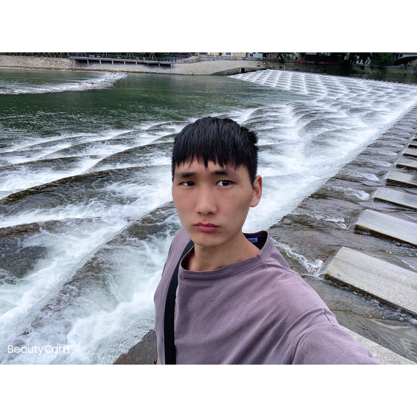 盟小翠的照片