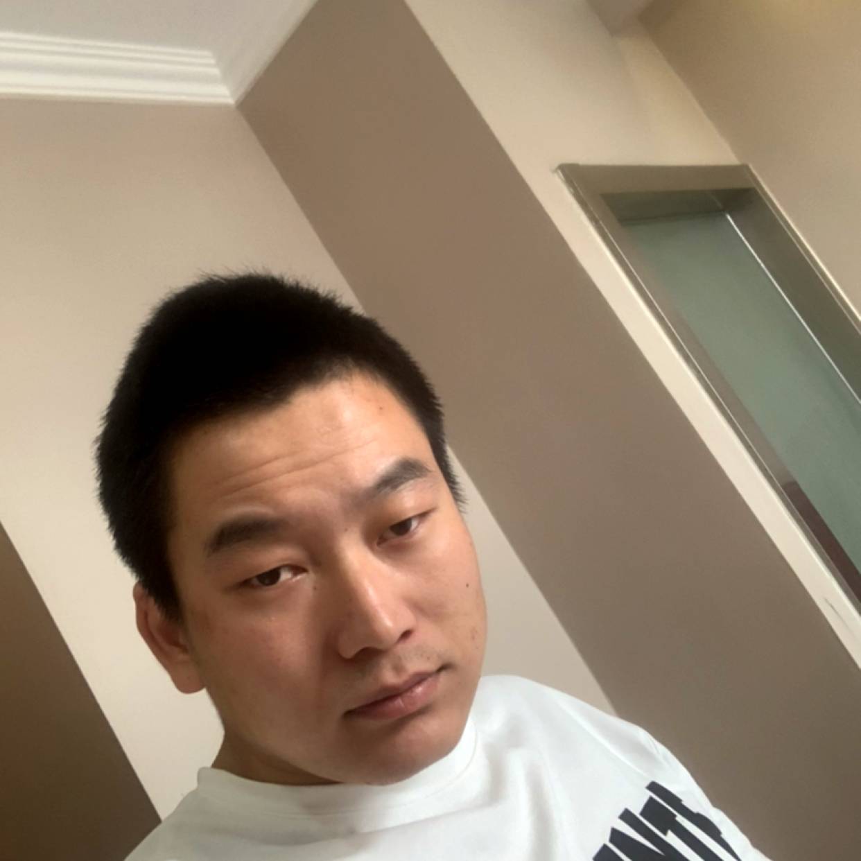钢笔闻执着的照片