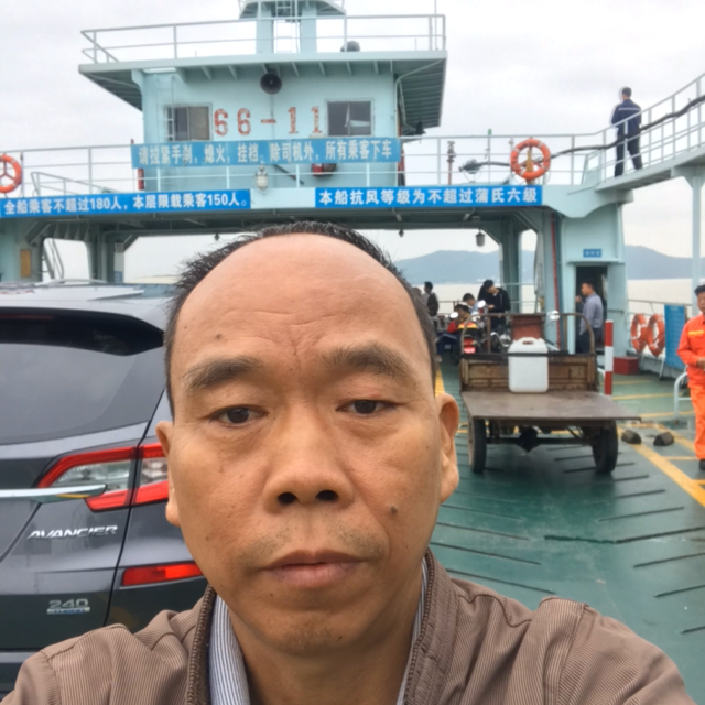 人民防空的照片