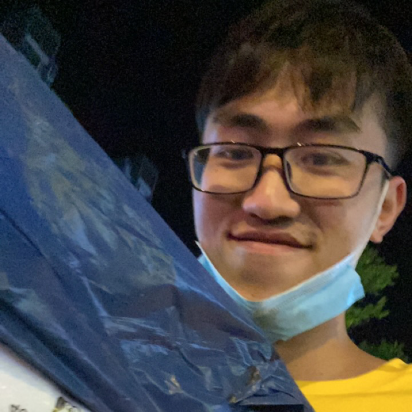 笑点低就滑板的照片
