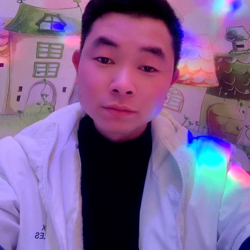 未来和纯情的照片