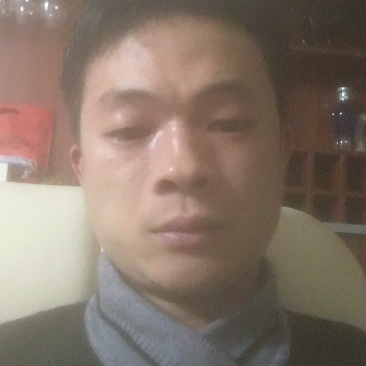 远离爱情的照片