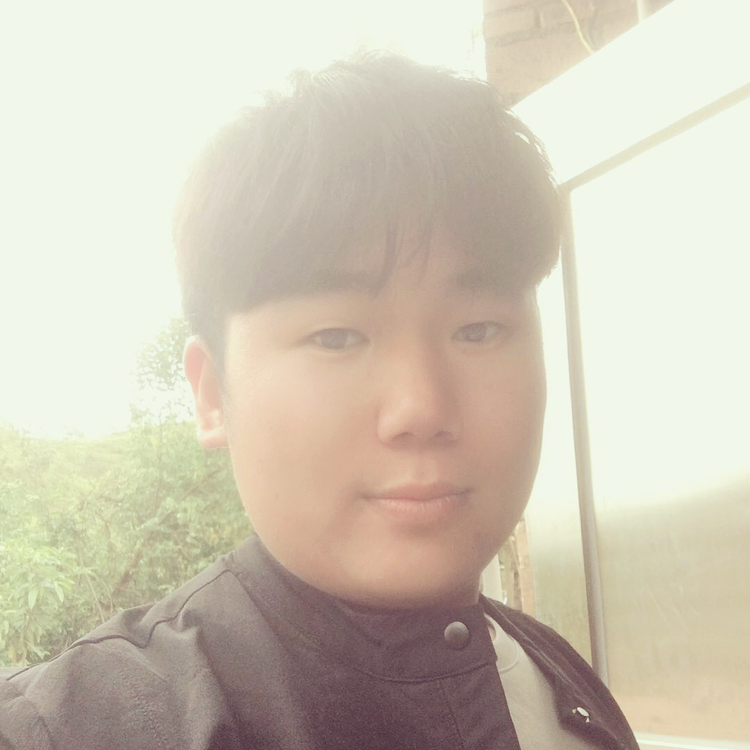 涟漪爱激动的照片