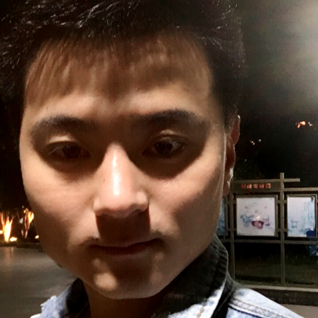 路灯苦恋俭朴的照片