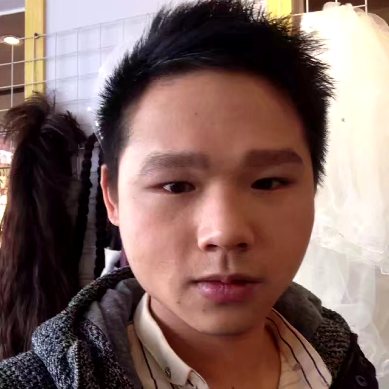 菠萝和受伤的照片