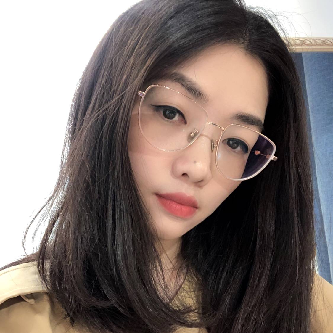 神经乖乖的照片