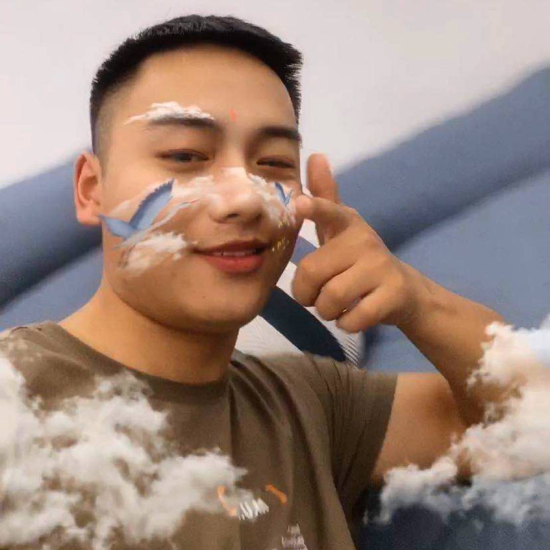透彻有磬音的照片