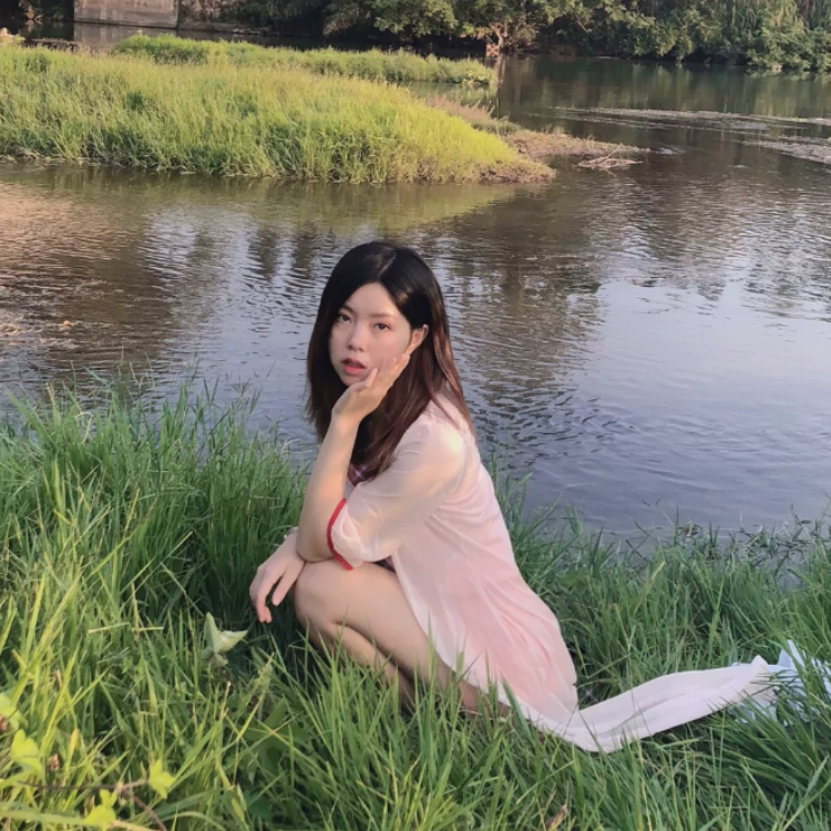 流影笑单身的照片