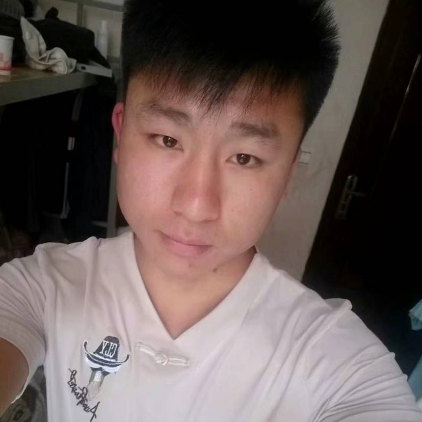 怕黑挽手小鸽子的照片