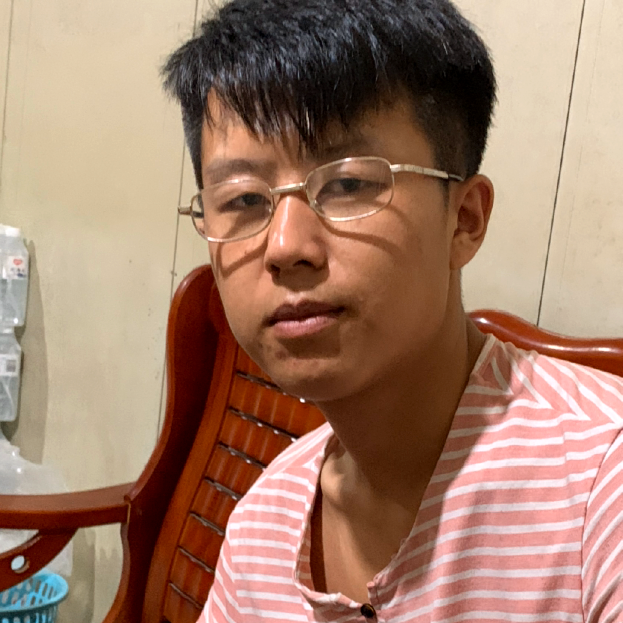 聪明方戒指的照片