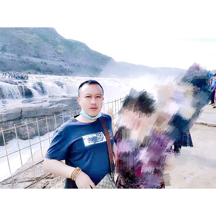 黄豆孤單的照片
