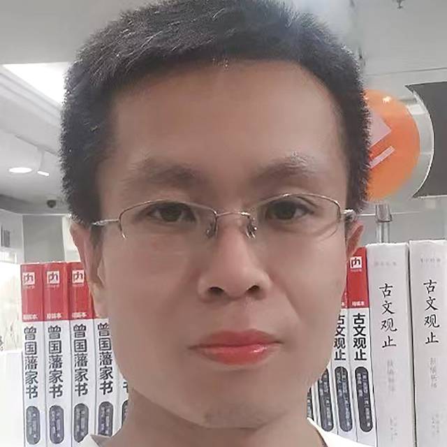 张朝华的照片