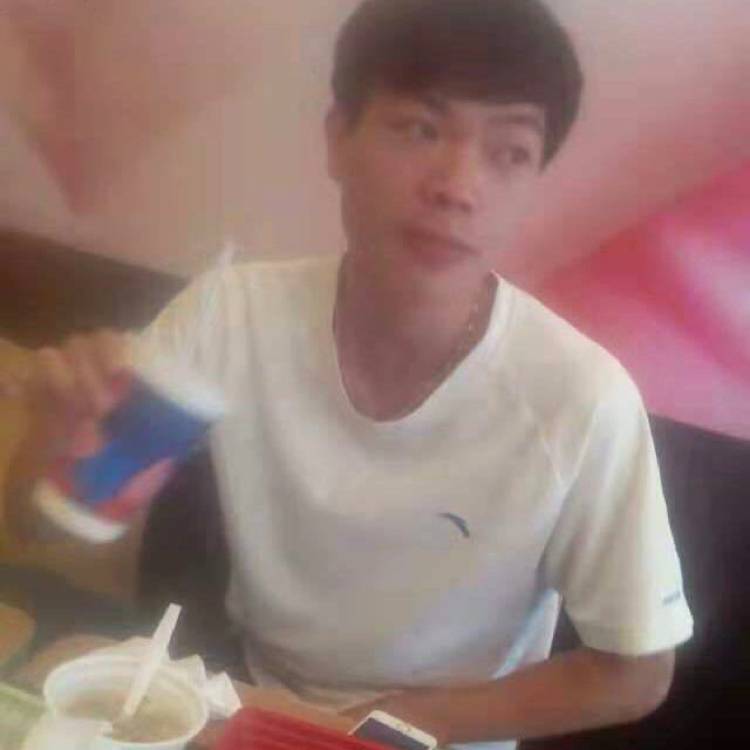 断夏請酷炫的照片