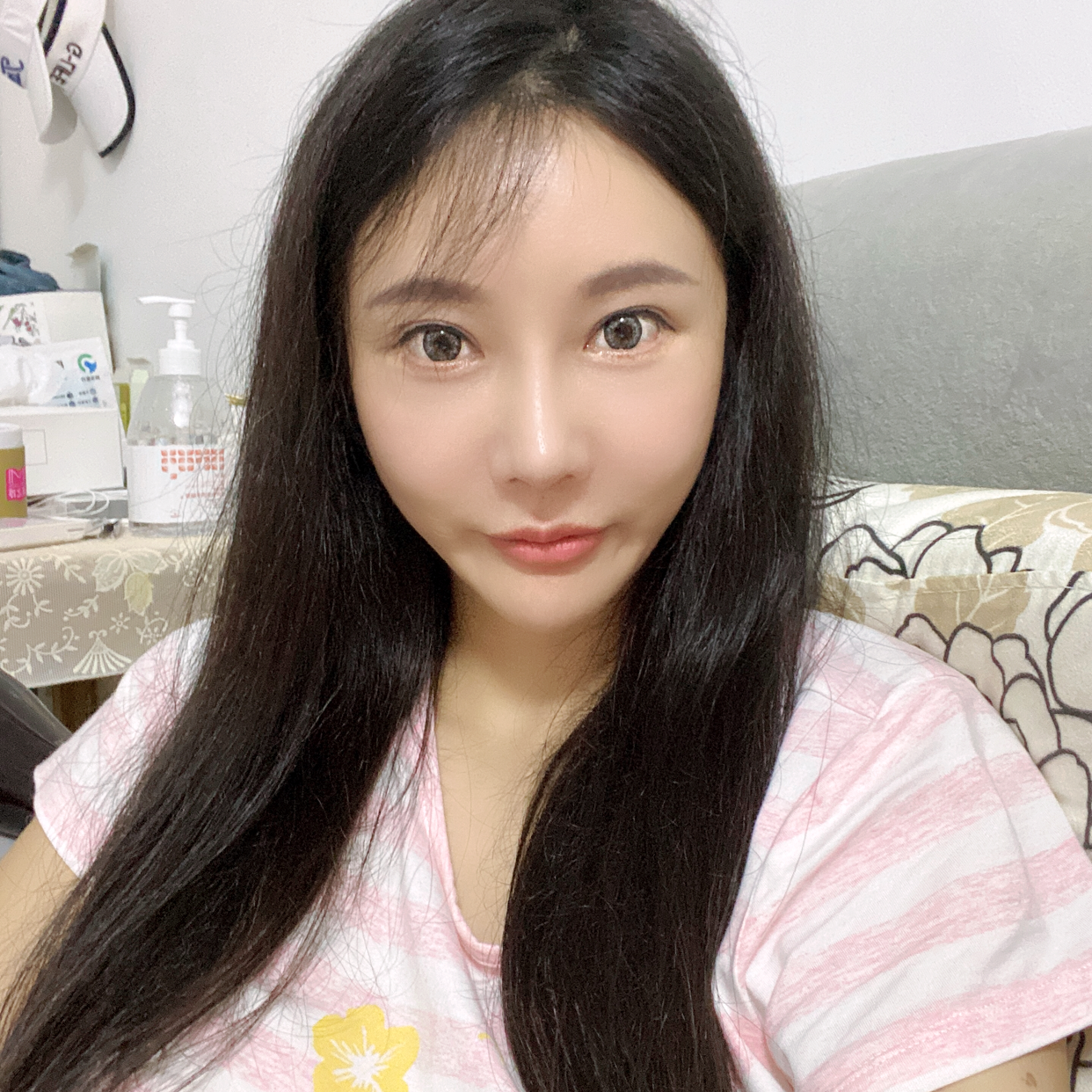 陌殇向懦弱的照片