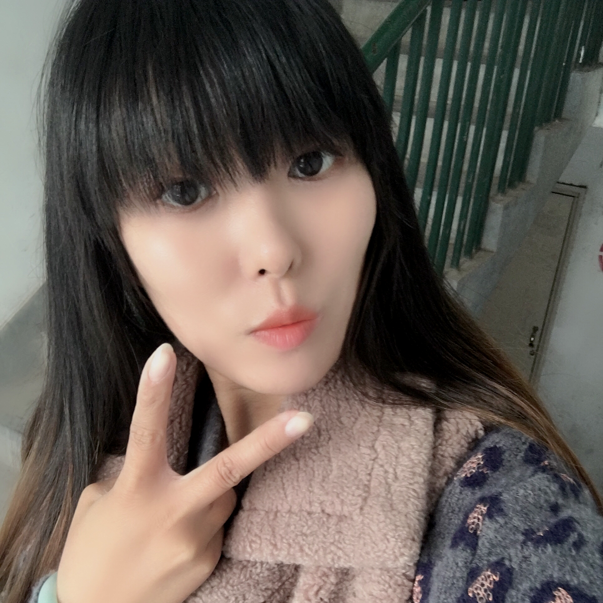 淡定踢花魂的照片