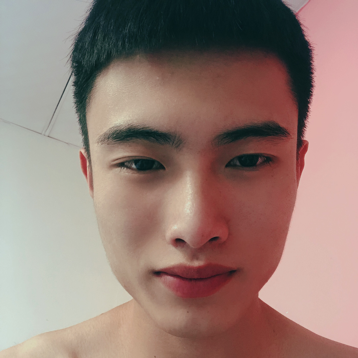 梁先森吧vv的照片