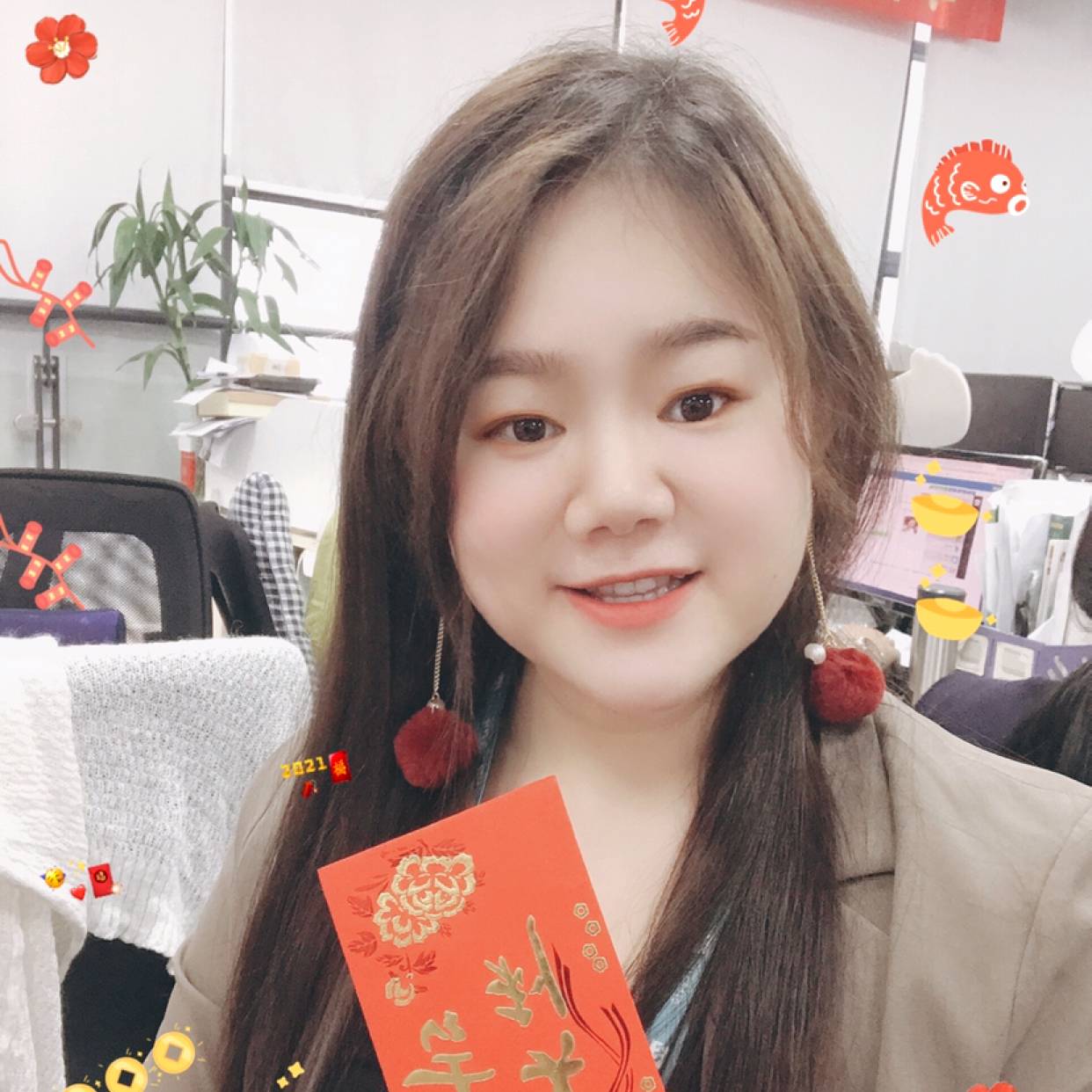 夕阳闻小巧的照片