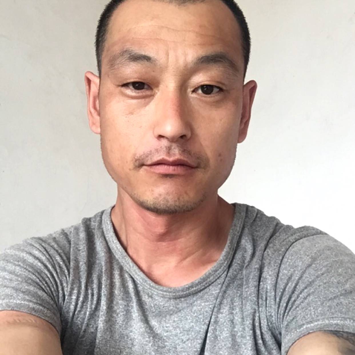 李天清的照片