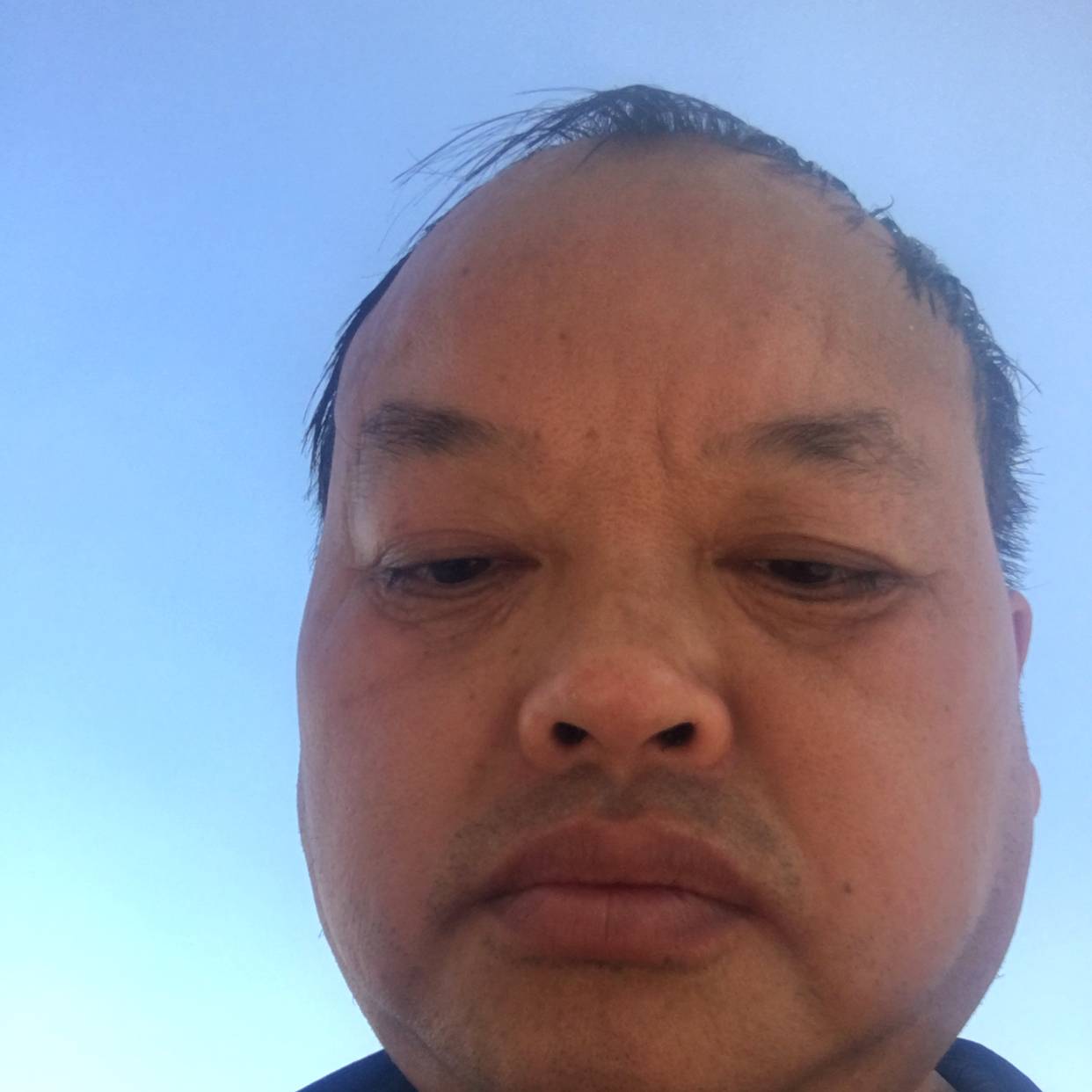 代忠伏的照片