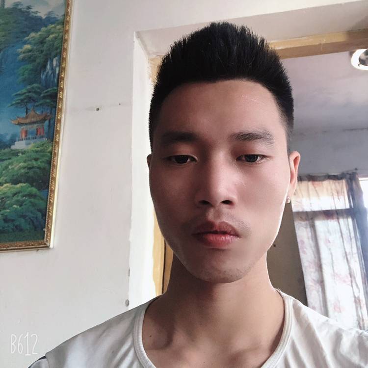翅膀泪了着急的照片
