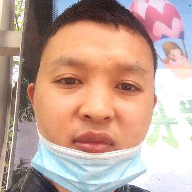 金哲……的照片
