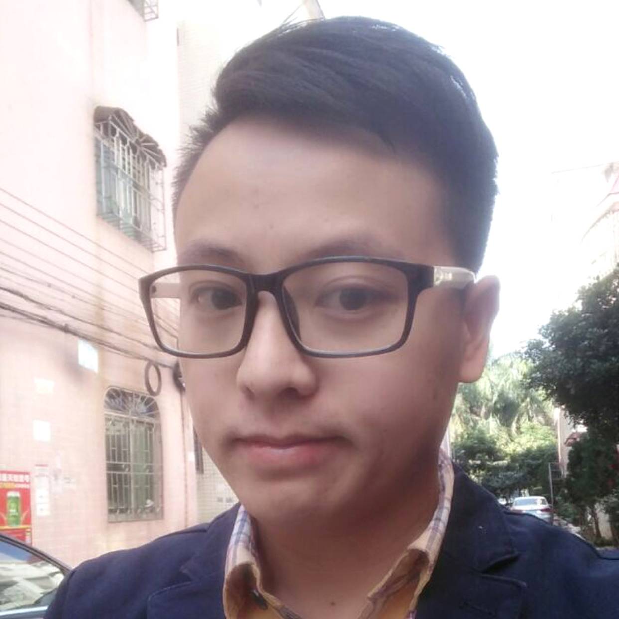 奕盛的照片