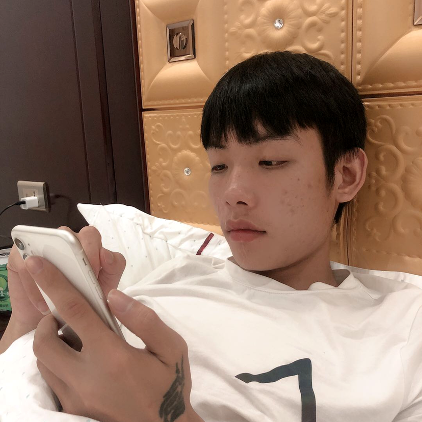 春天方虚心的照片