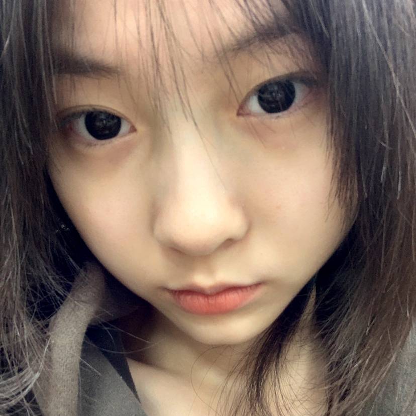 西西酱酱的照片