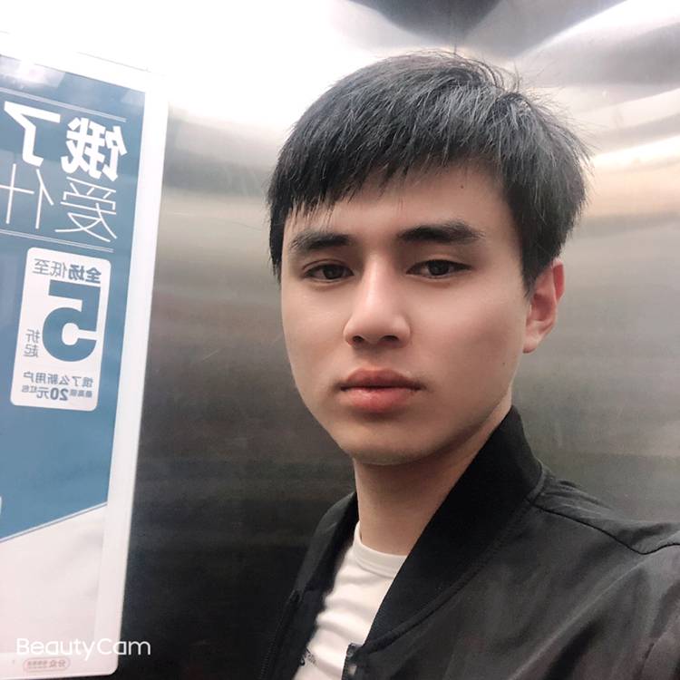 曾经等于巨人的照片