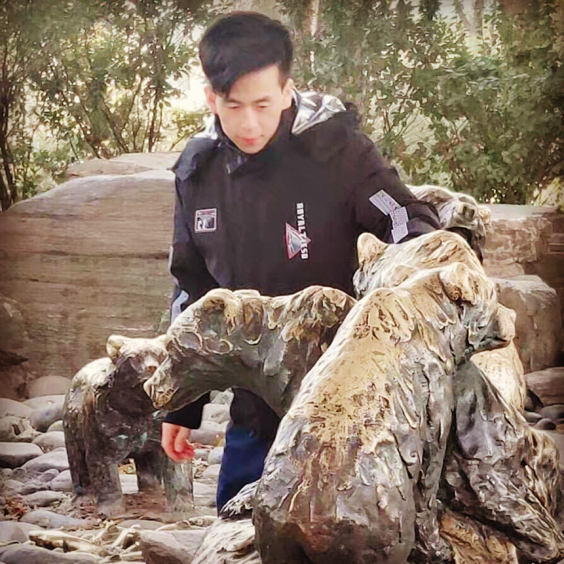 电话挽手温柔的照片