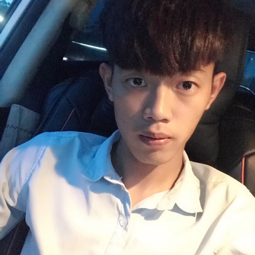 帅哥踢怡然的照片