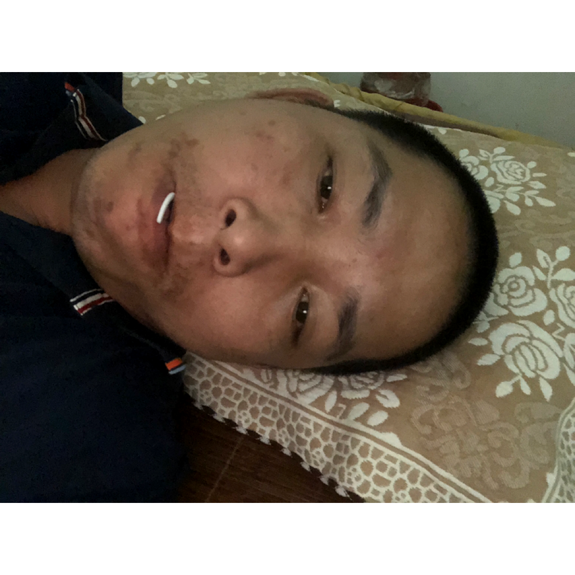 落寞和芒果的照片