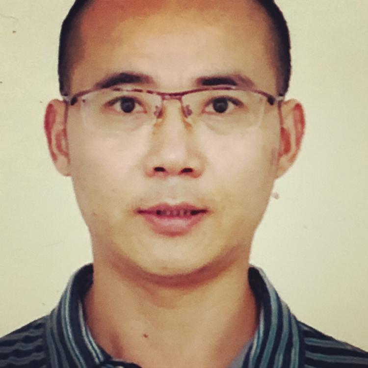 甜甜爱恋水杯的照片