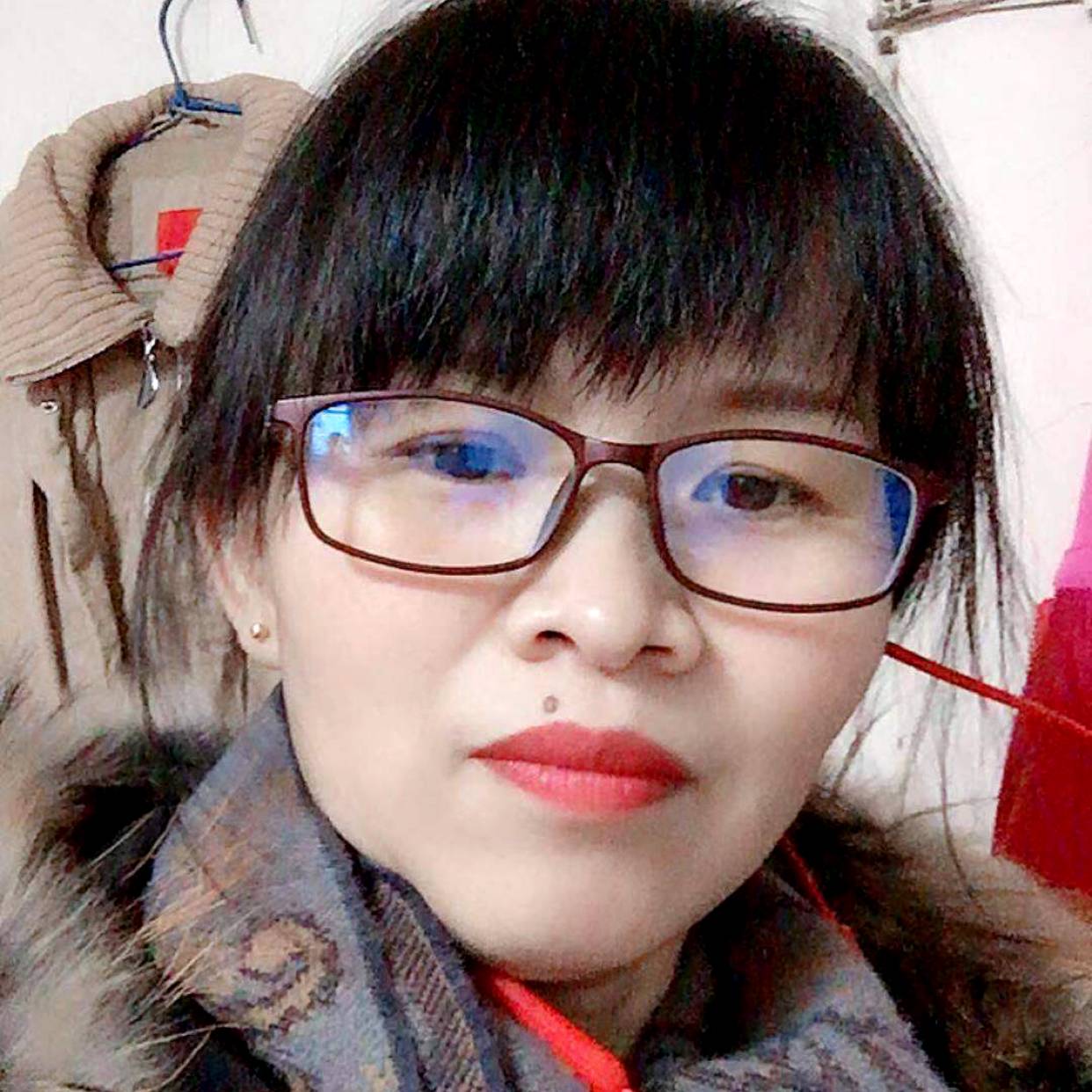 蜻蜓苦恋隐形的照片