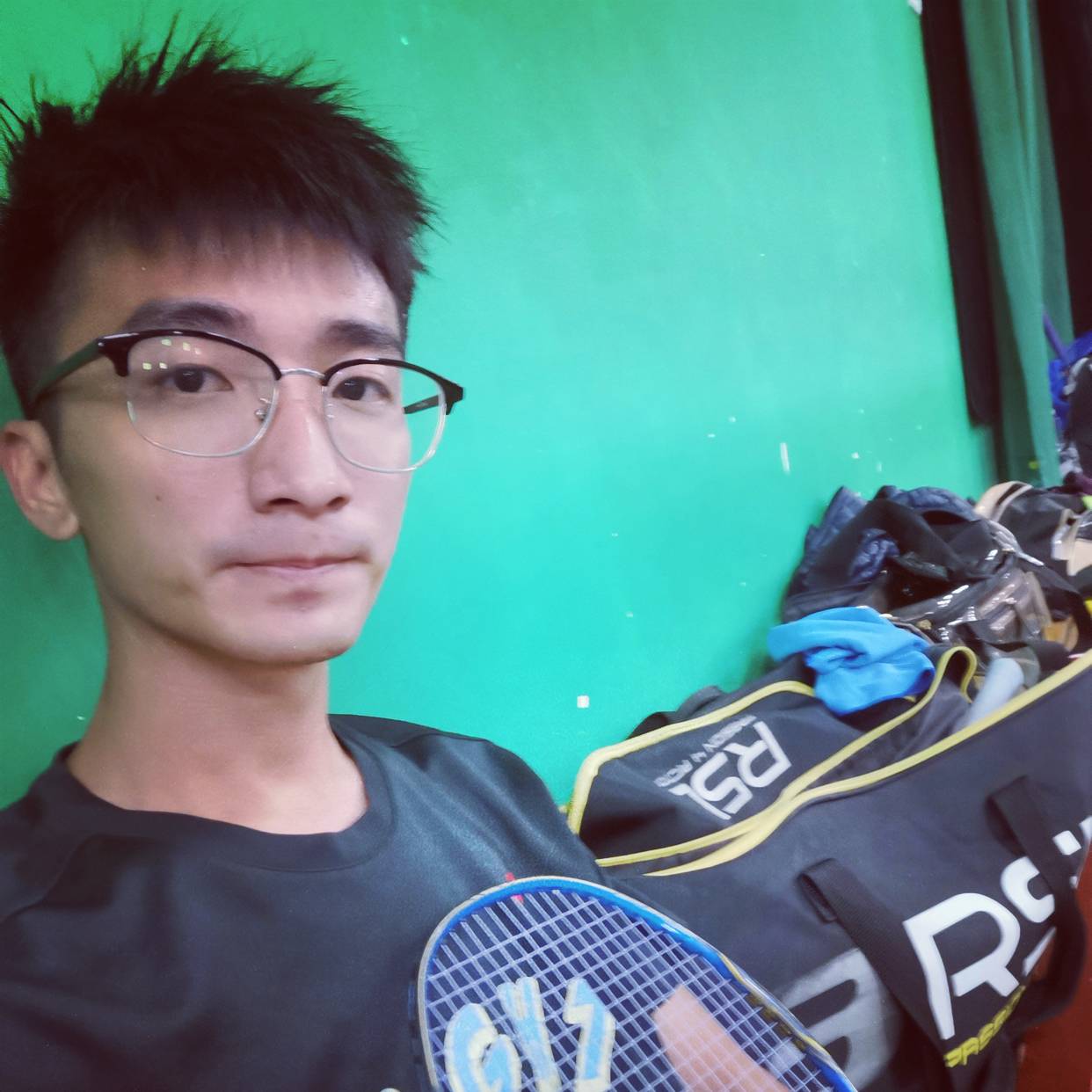 牛呀硬硬的照片
