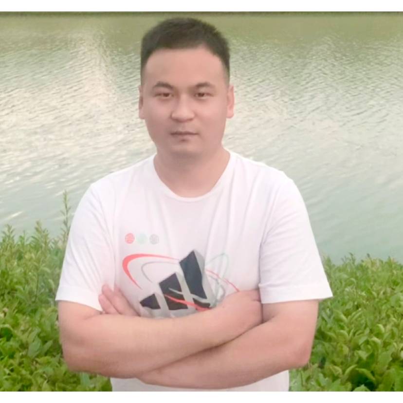 孤單爱恋春华的照片