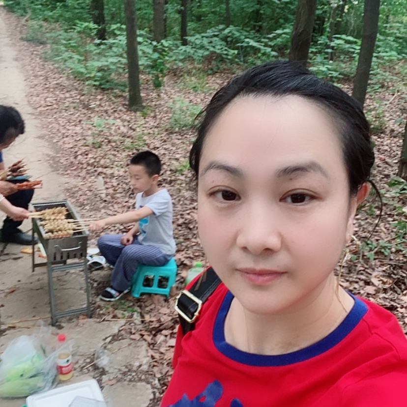 但然一笑的照片