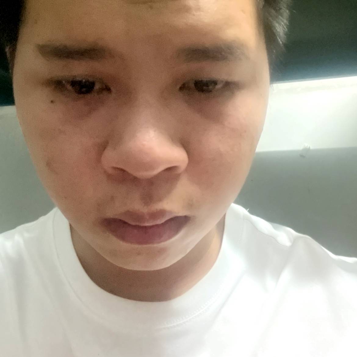 卢显日的照片