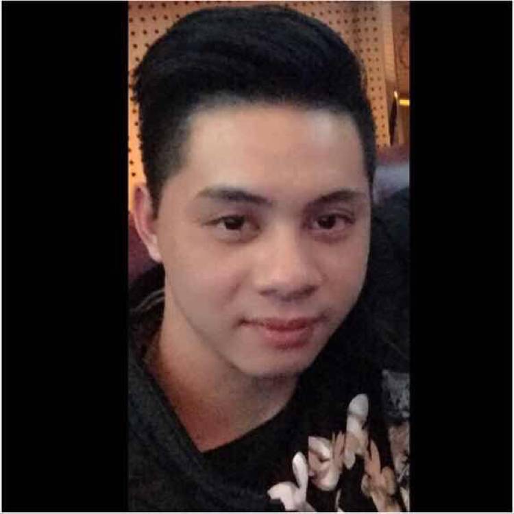 暖阳回首大胆的照片