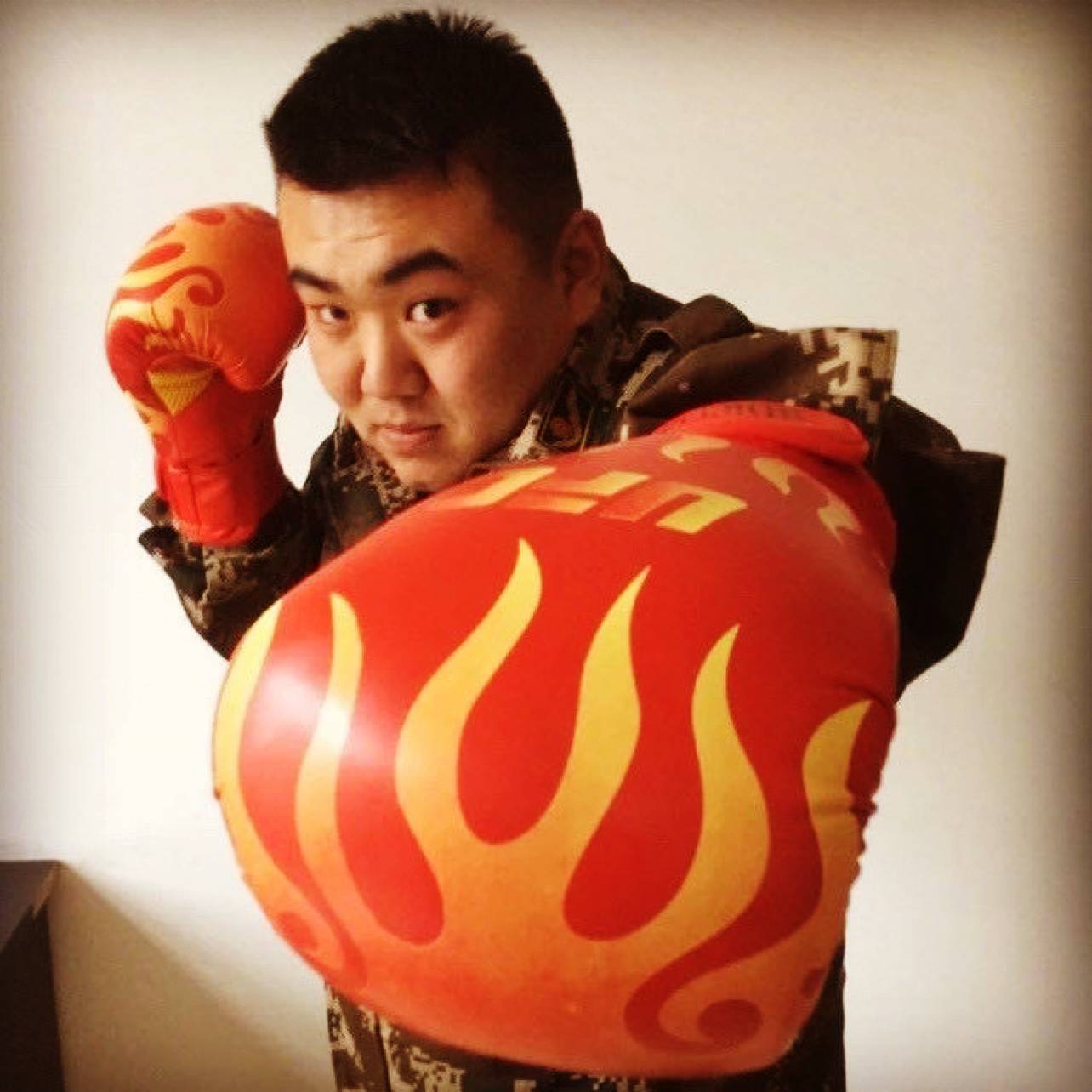 情商低的可怜的照片