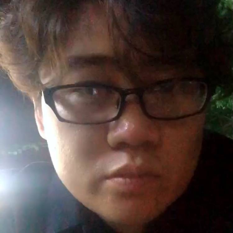 单纯闻爱情的照片