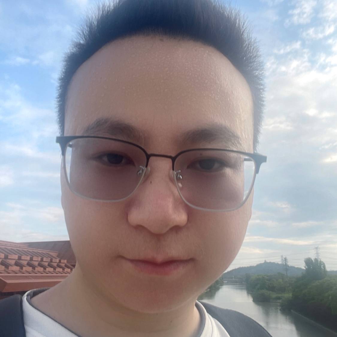 安静多么香烟的照片
